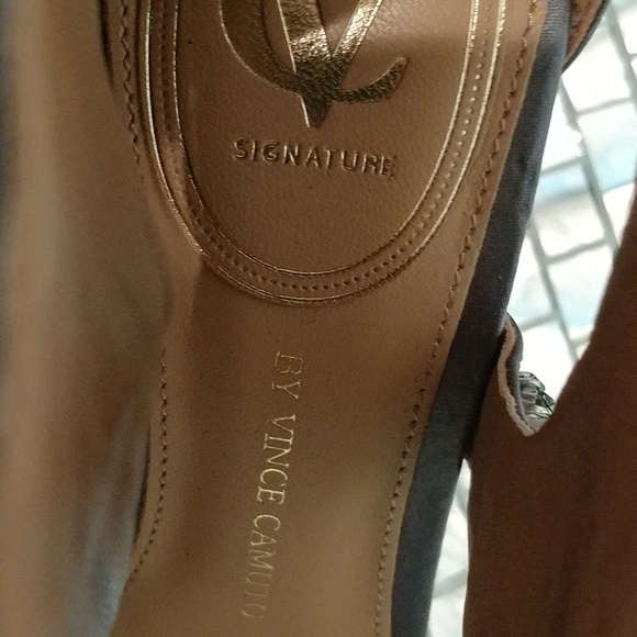 Vince Camuto | Shoes | Vince Camuto Rhinestone Embellished Grey Shoes 9 ...